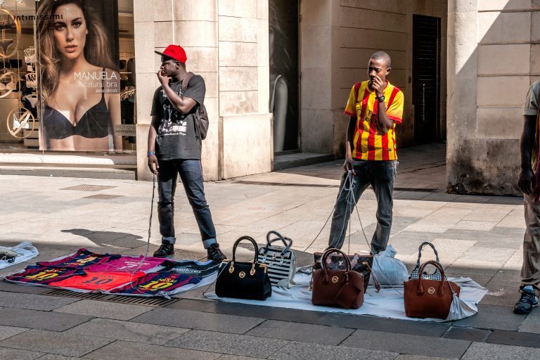 Barcelona,,Spain,-,October,2nd,,2014:,Illegal,Street,Vendors,With