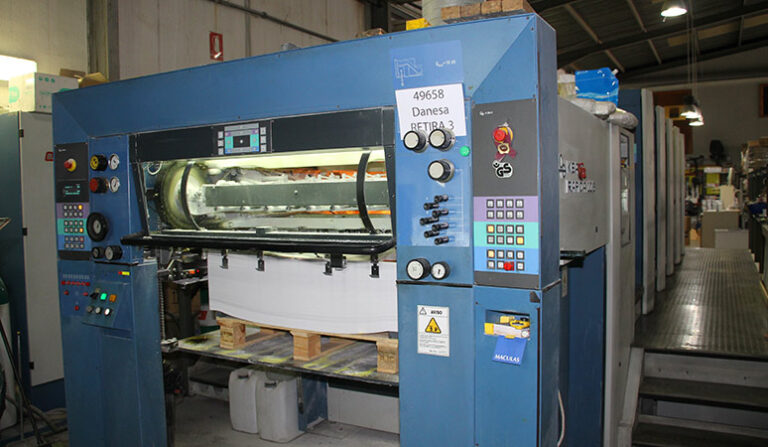 2282aa1f161cda4dbd5ef971f1672141