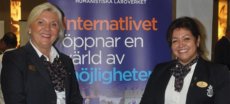 628e8d2092441a90d06bda479c815215