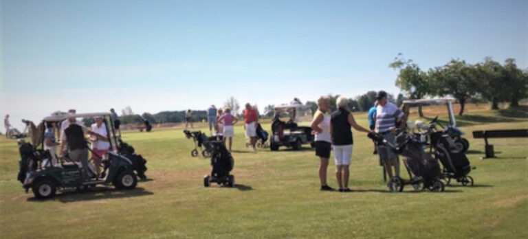 72743240b4f35593ed66af7869a17159