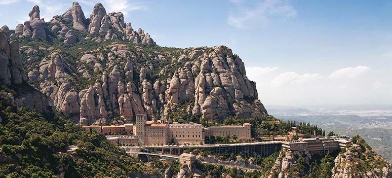 bjerge-Montserrat