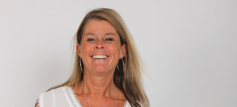 c1710a5961d3286d1ed5ee0d6de7e4f6