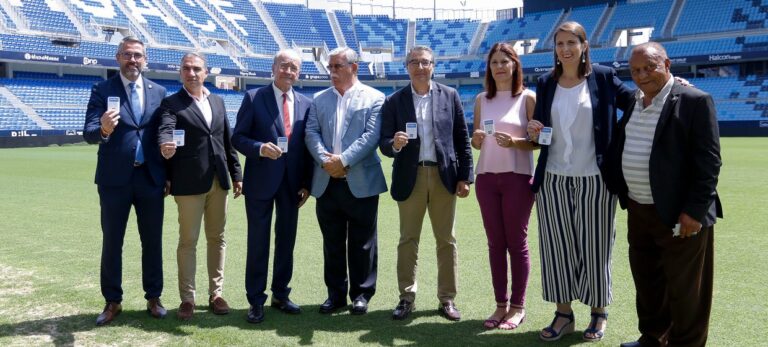 e2011b55653b3b1a893eee6b6e67f8d6