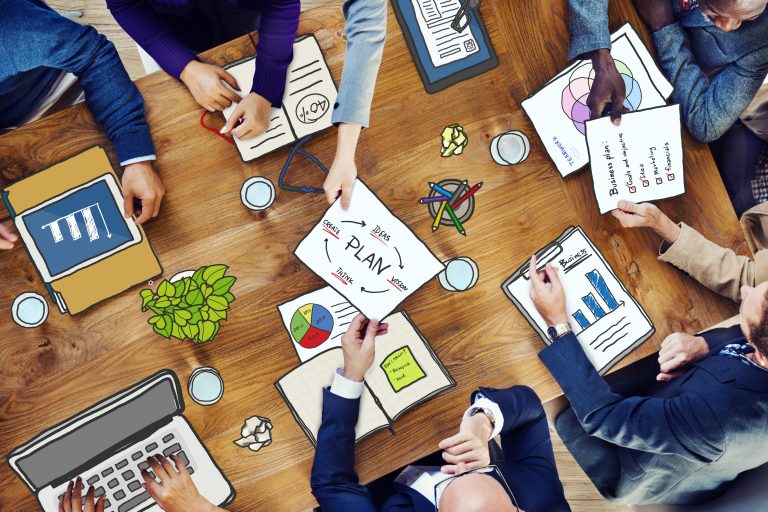 Group,Of,Multiethnic,Busy,People,Working,In,An,Office