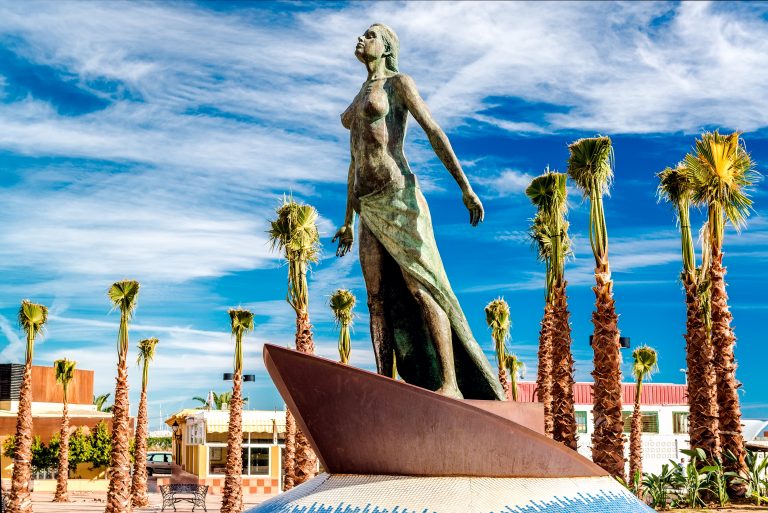 Fuengirola,,Spain,-,January,8,,2014:,Statue,Of,The,Mediterranea