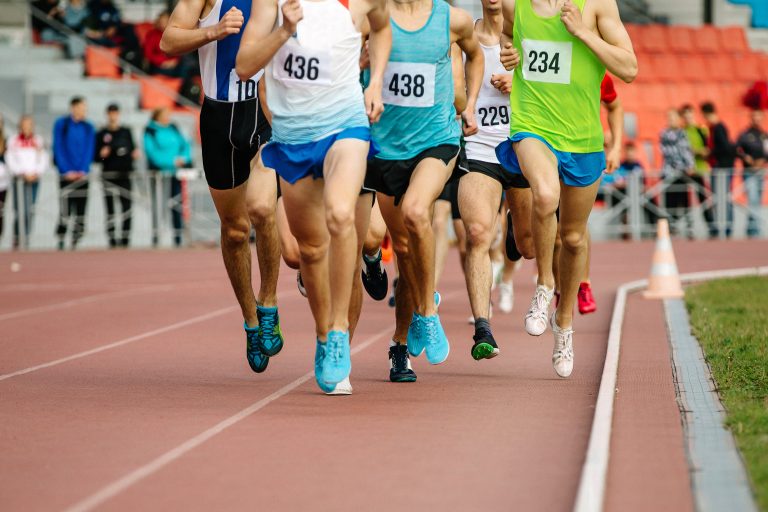 Group,Of,Athletes,Runners,Middle,Distance,Running,Of,Competition,In