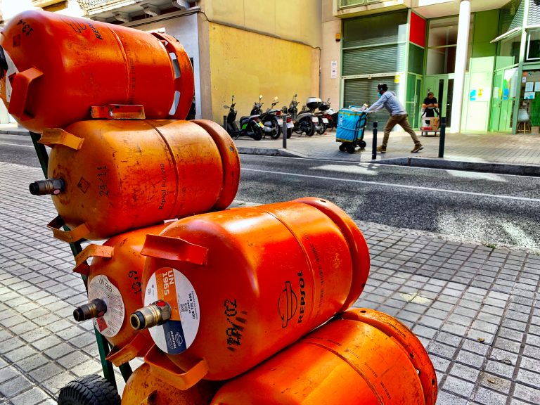 Gracia,,Barcelona,,Catalonia/spain,,10-23-2020:,Repsol,Gas,Containers,In,Delivery,On