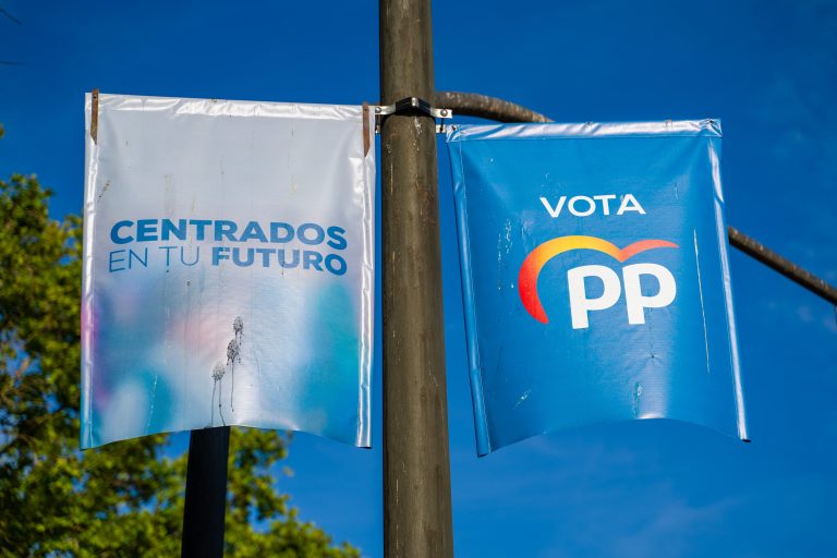 Valencia,,Spain,,May,20,,2019:,Spanish,Municipal,Elections,Posters.,"partido