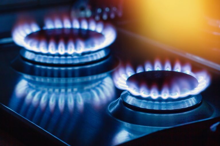 Closeup,Of,Flame,Gas,Nozzles,On,A,Stove,On,A