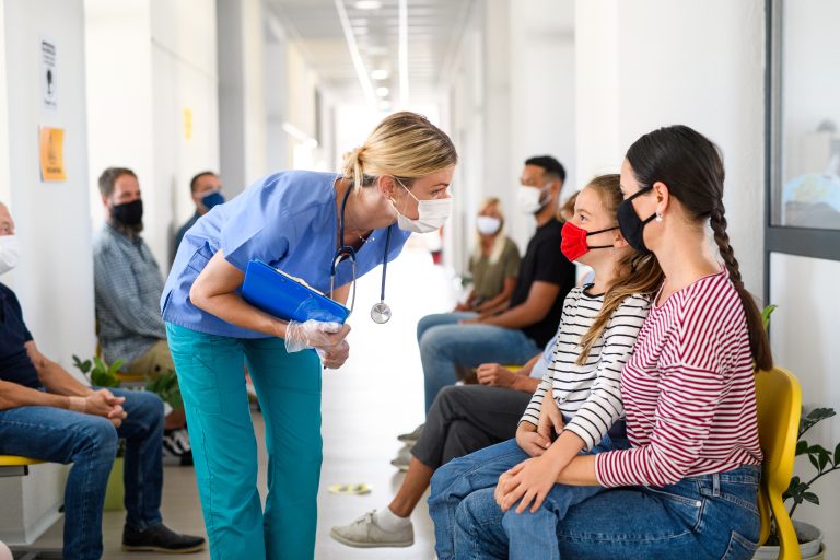 Portrait,Of,Nurse,And,Patients,With,Face,Masks,,Coronavirus,,Covid-19