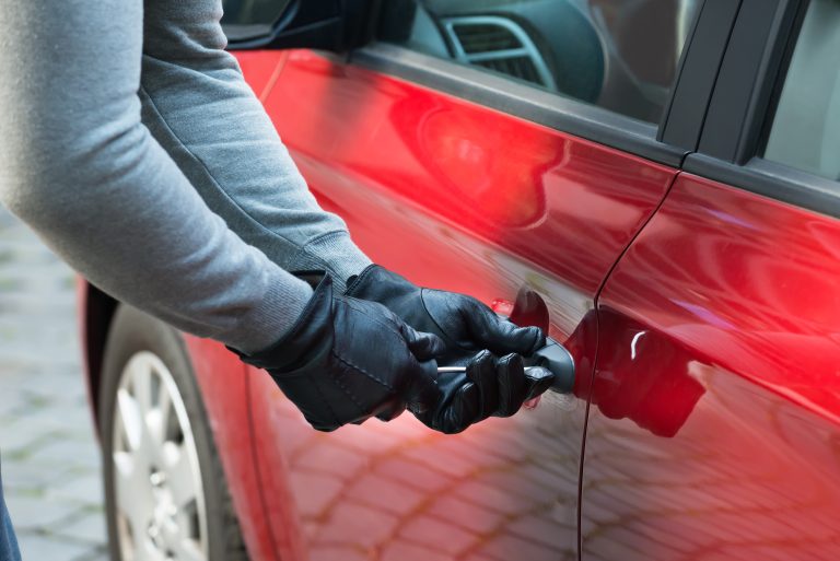 Close-up,Photo,Of,Thief,Opening,Car's,Door