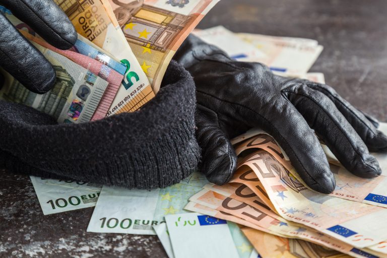 Quick,Loot,In,The,Store.,Thief',S,Hands,In,Black