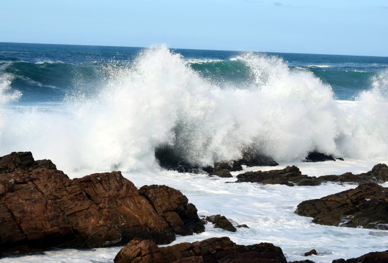 Sea,Foam,And,Crashing,Waves.
