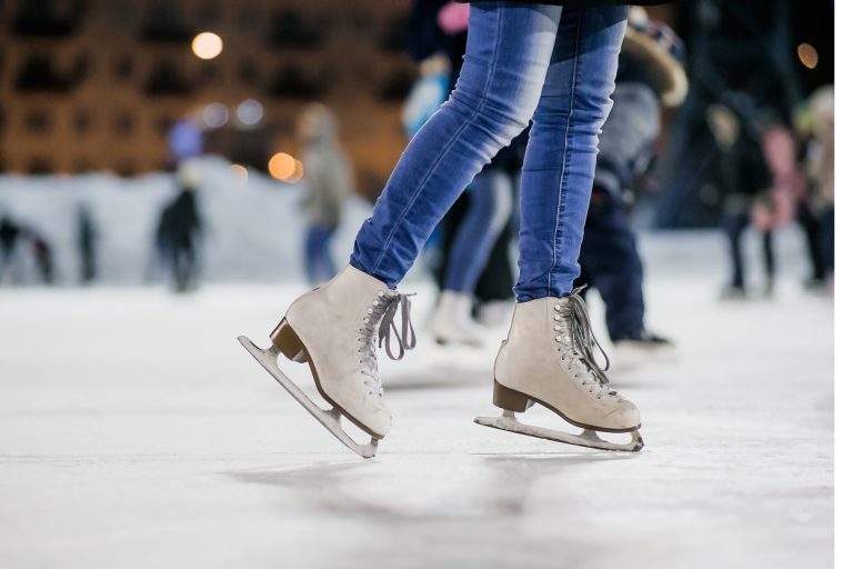 The,Girl,On,The,Figured,Skates,On,A,Opened,Skating