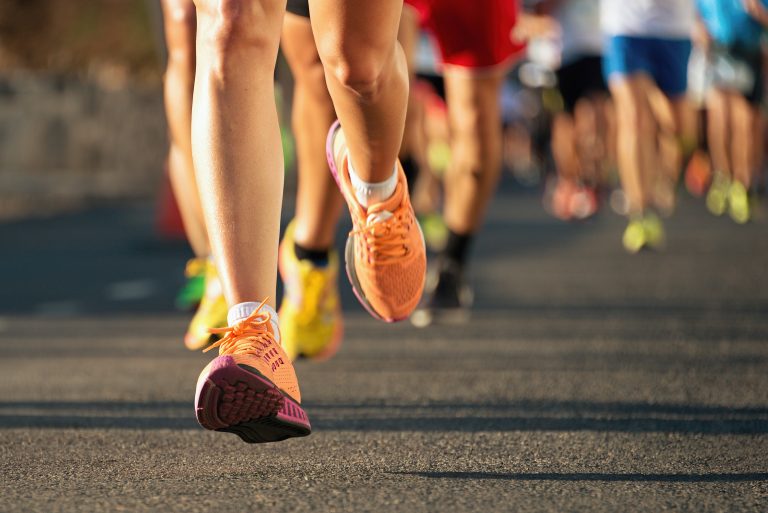 Marathon,Running,In,The,Light,Of,Evening