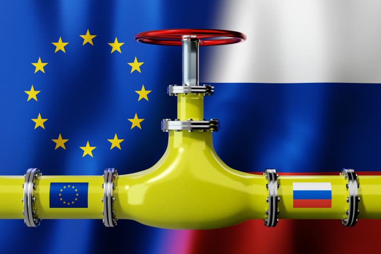Gas,Pipeline,,Flags,Of,European,Union,And,Russia,-,3d