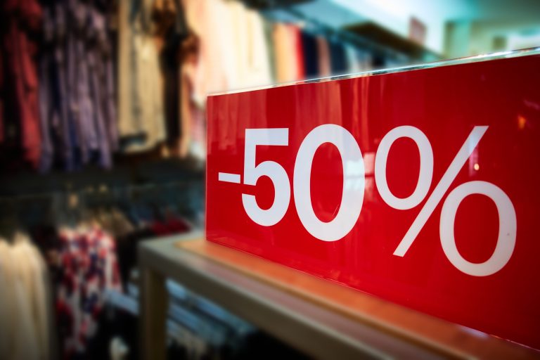 Percentage,Discount,Sign,In,Cloth,Shop