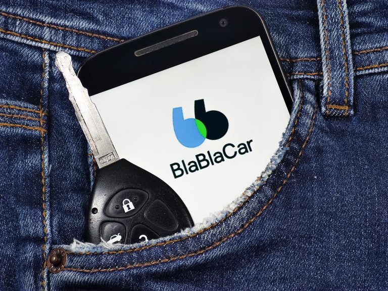 Brasã­lia,-,Df,,Brazil.,February,17,,2021:,Smartphone,With,Blablacar
