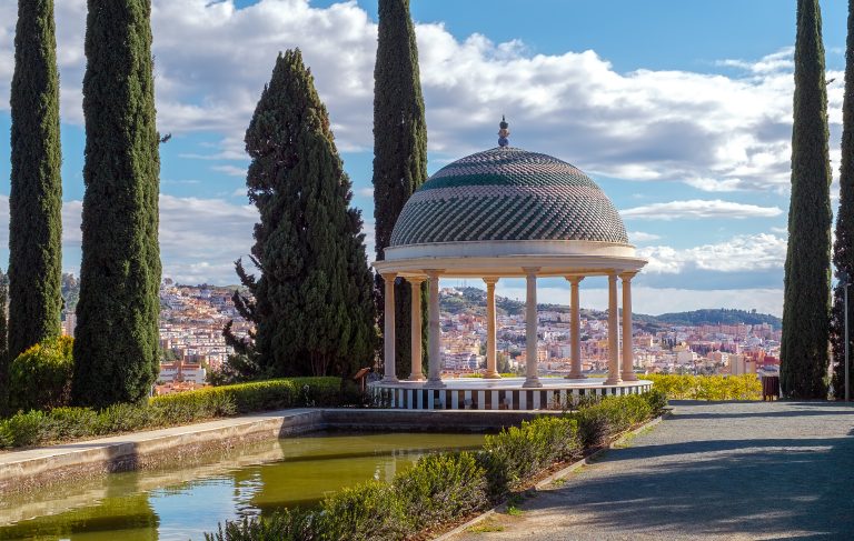Historical,Gazebo,,Conception,Garden,,Jardin,La,Concepcion,In,Malaga,,Spain