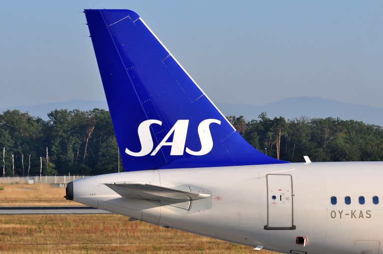 Frankfurt,germany-sept,08:sas,Airbus,A320,Lands,At,Airport,On,September,08,2016