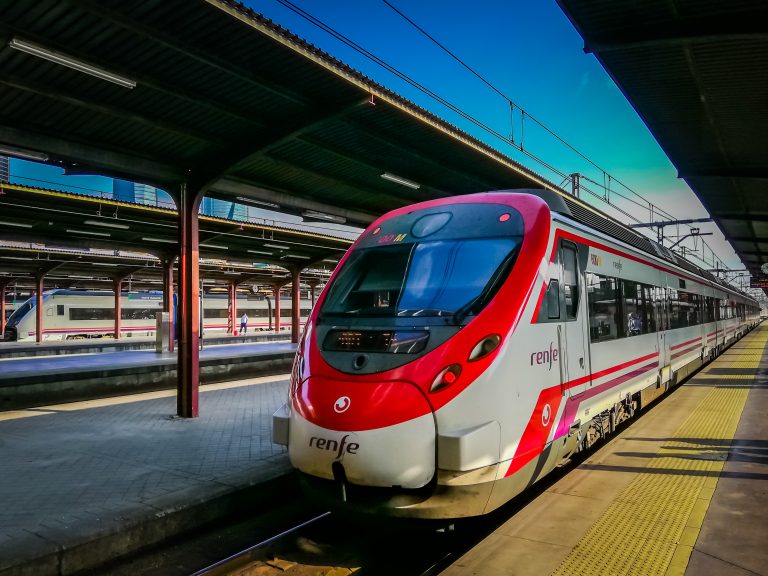 Madrid,,Spain,-,April,23,,2011:,A,Modern,Advanced,Train