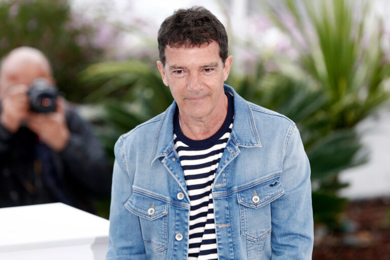 Cannes,,France,-,May,18:,Antonio,Banderas,Attends,The,Photo-call