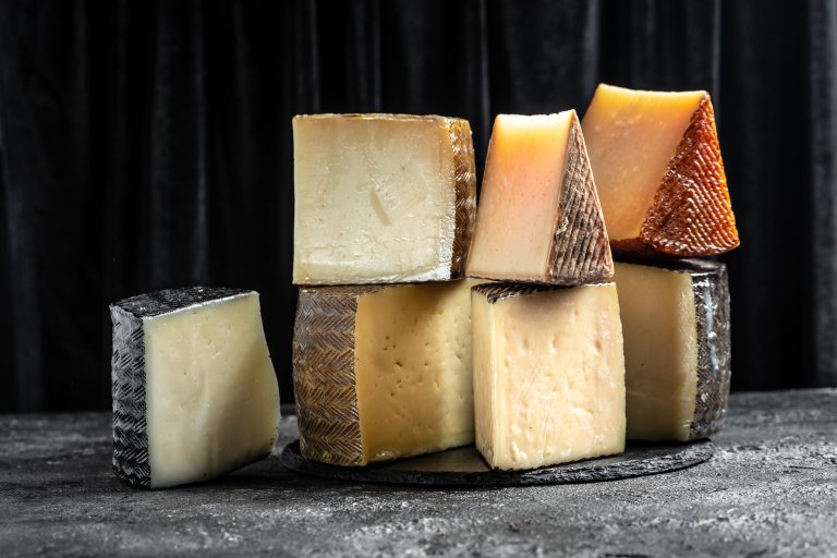 Board,With,Different,Kinds,Of,Delicious,Cheese,,Spanish,Manchego,Cheese,