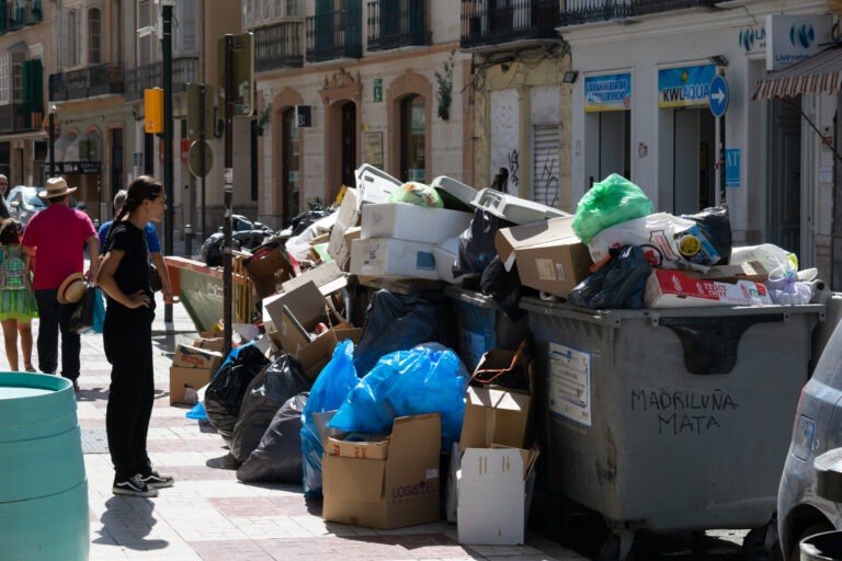 Malaga,,Andalusia,/,Spain,-,September,06,2019.,Woman,Looking
