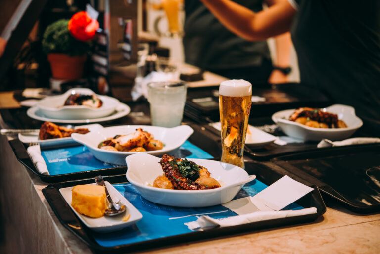 Dinner,Served,At,The,Restaurant