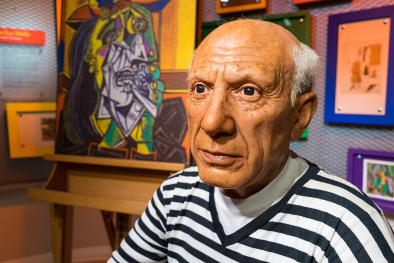 Bangkok,,Thailand,-,Circa,August,,2015:,Wax,Figure,Of,The