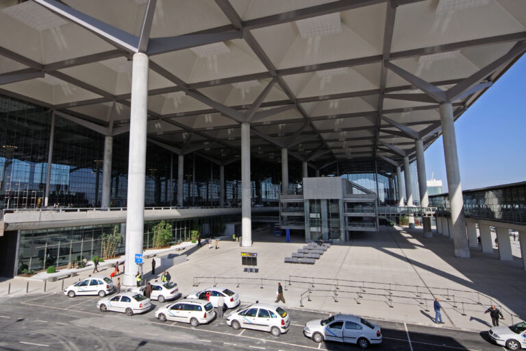 Malaga,,Spain,-,March,16,2010,-,Entrance,To,The