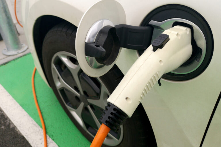 Charging,An,Electric,Car,Battery