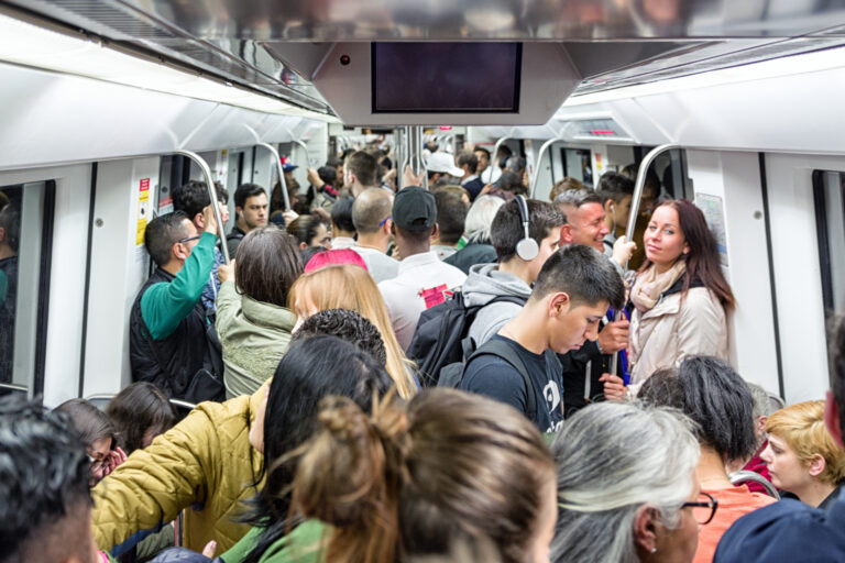 Barcelona,,Spain,-,April,19:,Crowded,Subway,On,April,19,