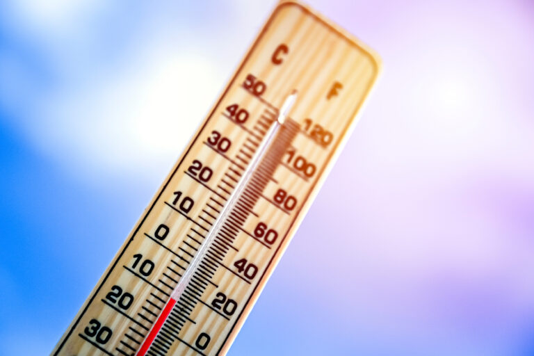 Winter,Time.,Thermometer,On,Snow,Shows,Low,Temperatures.