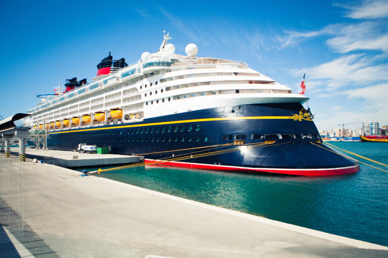 Malaga,,Spain,-,September,8,,2014:,Cruise,Liner,Disney,Magic