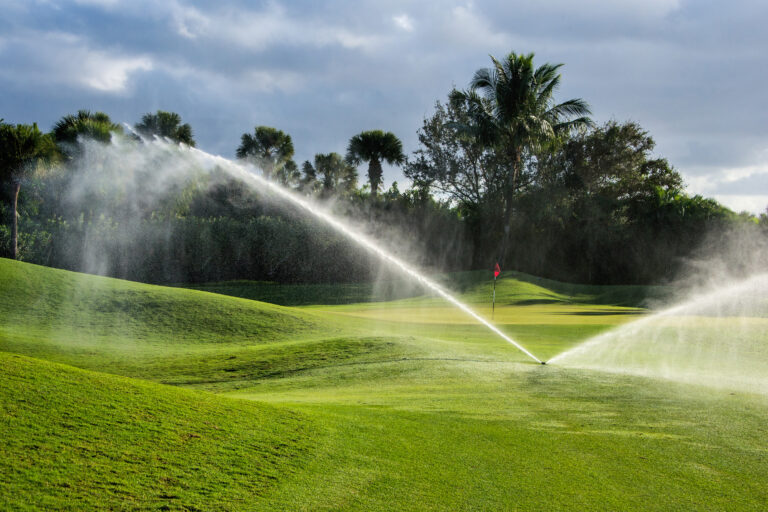 A,Florida,Golf,Green,Being,Irrigated,With,Reclaimed,Water,In