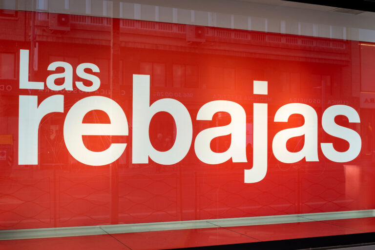 Alicante,City,,Spain,,Europe,/,01-01-2020,/,A,Display,Window