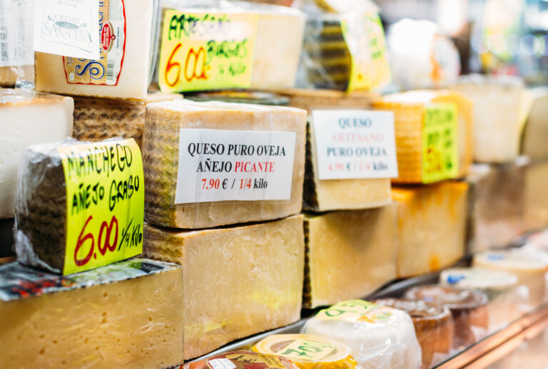 Malaga,,Spain,-,June,22,,2015:,Cheeses,On,Local,Farmers