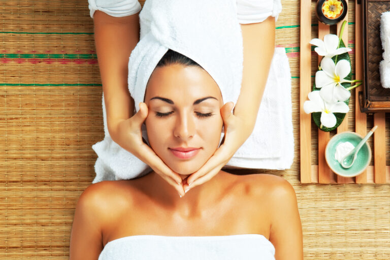 Portrait,Of,Young,Beautiful,Woman,In,Spa,Environment