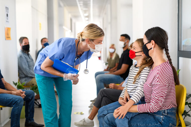 Portrait,Of,Nurse,And,Patients,With,Face,Masks,,Coronavirus,,Covid-19