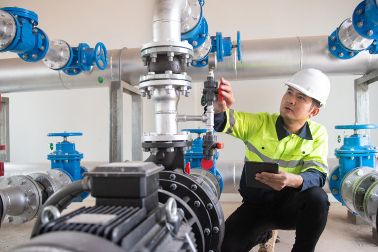 Engineering,,Water,Pressure,Adjustment,,Industry,,Workers,,Water,Treatment,Station