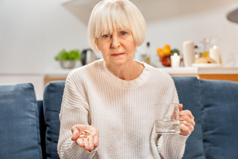 Italy,Old,Adult,Elderly,Woman,Granny,Senior,Pensioner,Refuses,From