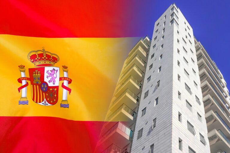 Modern,Residential,Building,On,Background,Of,Flag,Spain.,New,Apartment