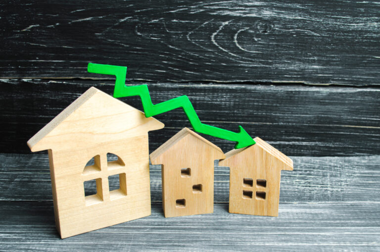 A,Decline,In,Property,Prices.,Population,Decline.,Falling,Interest,On