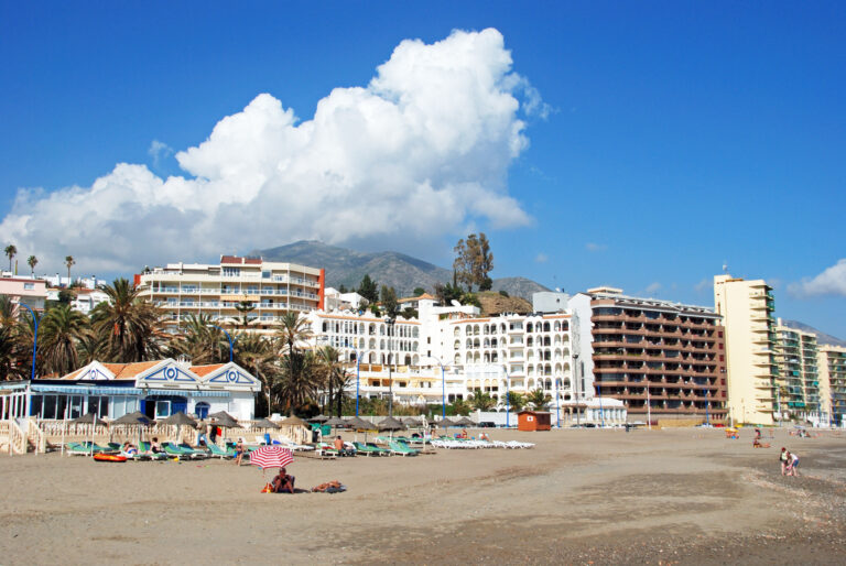 Fuengirola,,Spain,-,October,21,,2008,-,Tourists,Relaxing,On