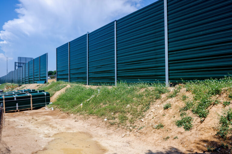 Installation,Of,A,Wall,And,Barrier,Against,The,Noise,Of