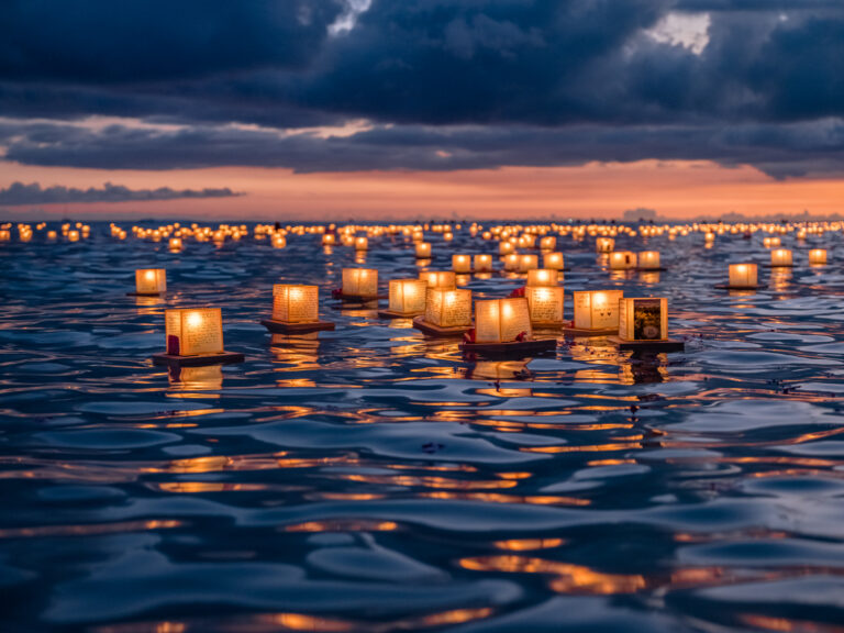 Memorial,Day,Lantern,Festival,-,Oahu,,Hawaii