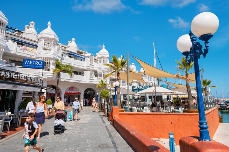 Benalmadena,,Andalusia,,Spain,-,July,10,,2019:,Tourists,On,A