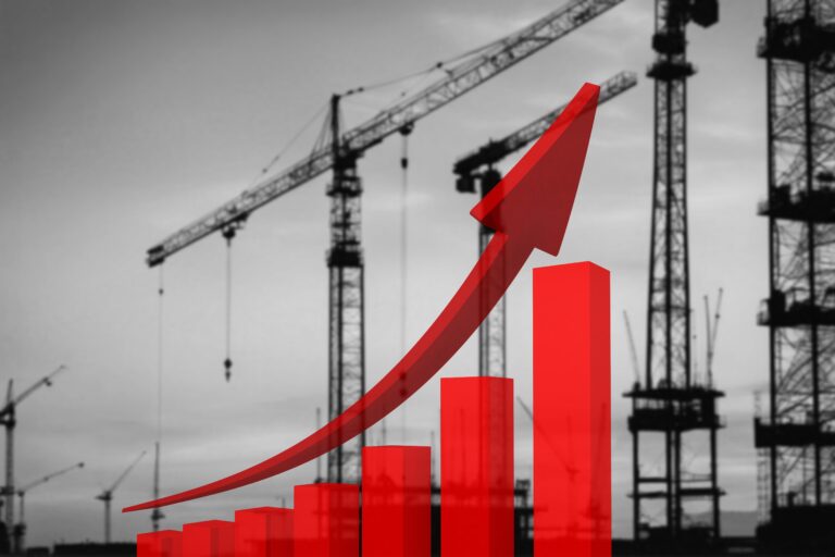 Red,Growing,Arrow,On,Big,Construction,Site