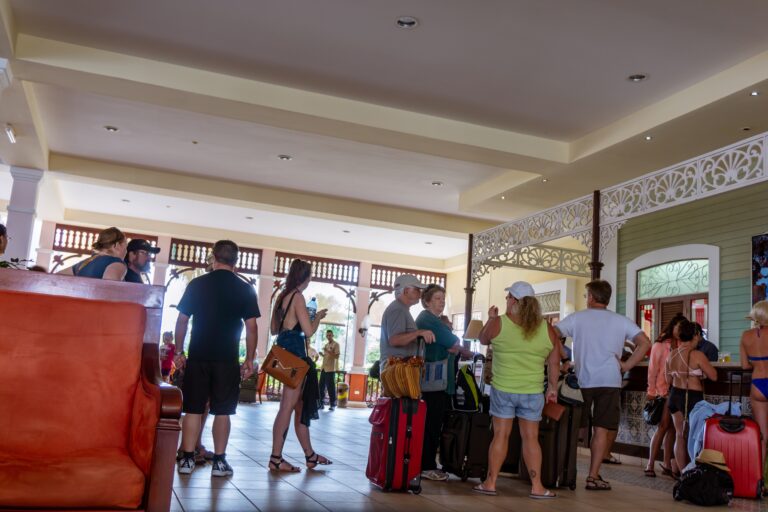 17,Feb,2016,,Cuba,-,Tourists,At,The,Reception,Desk,